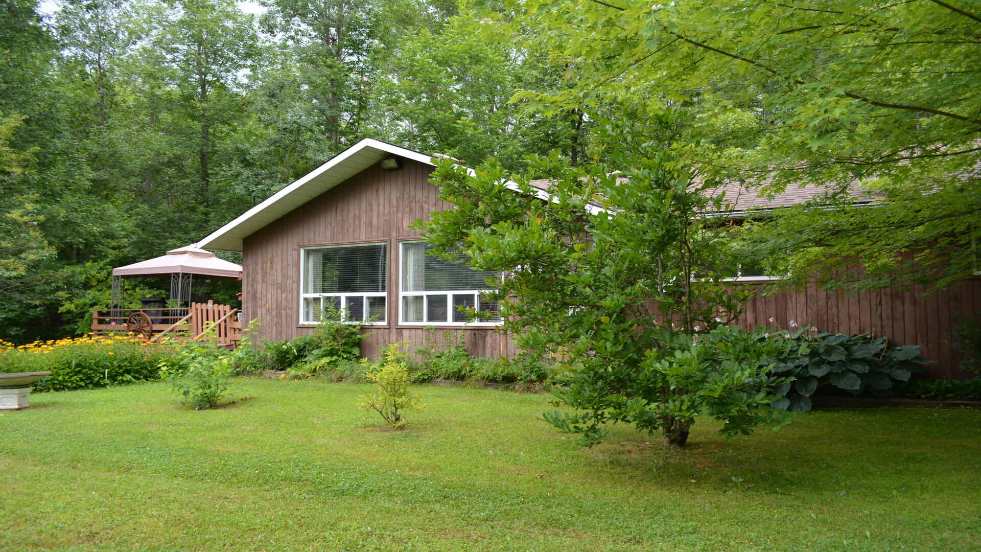 201 River Garden Rd Marmora and Lake, Ontario K0K 2M0 - Front