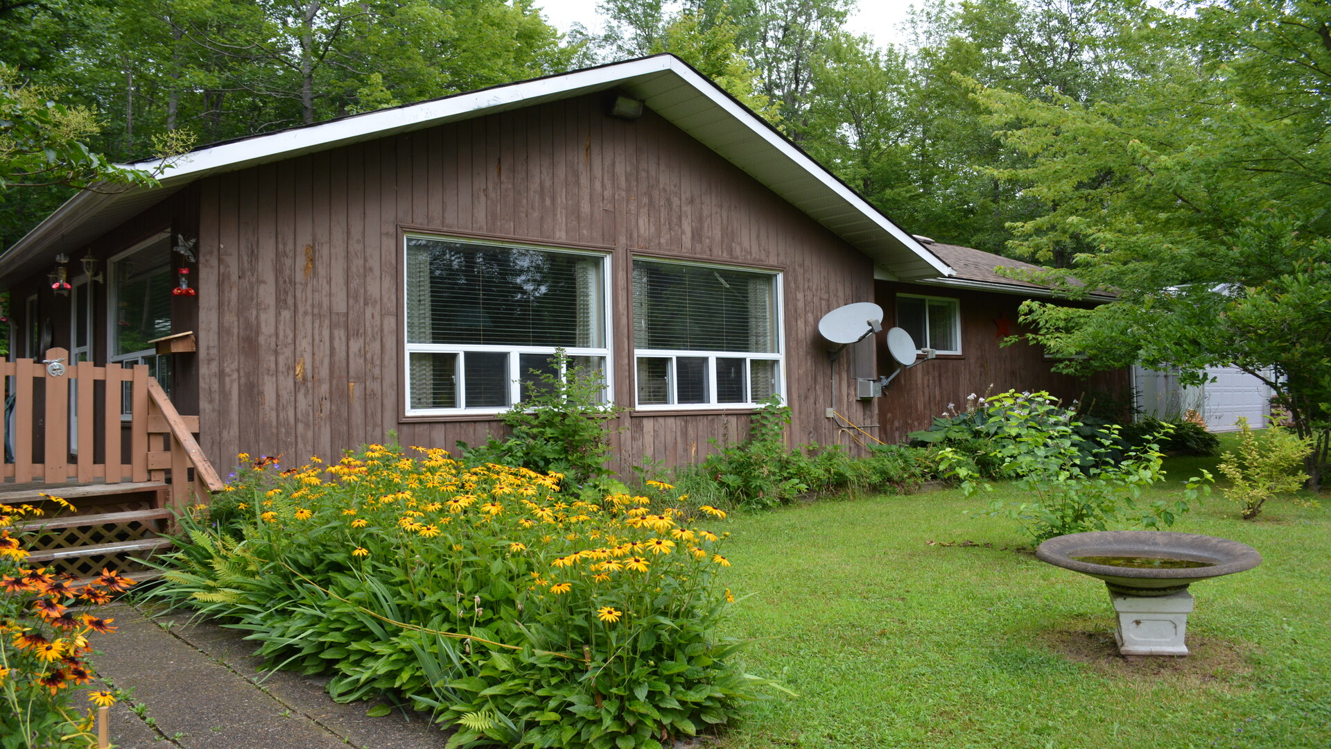 201 River Garden Rd Marmora and Lake, Ontario K0K 2M0 - Front